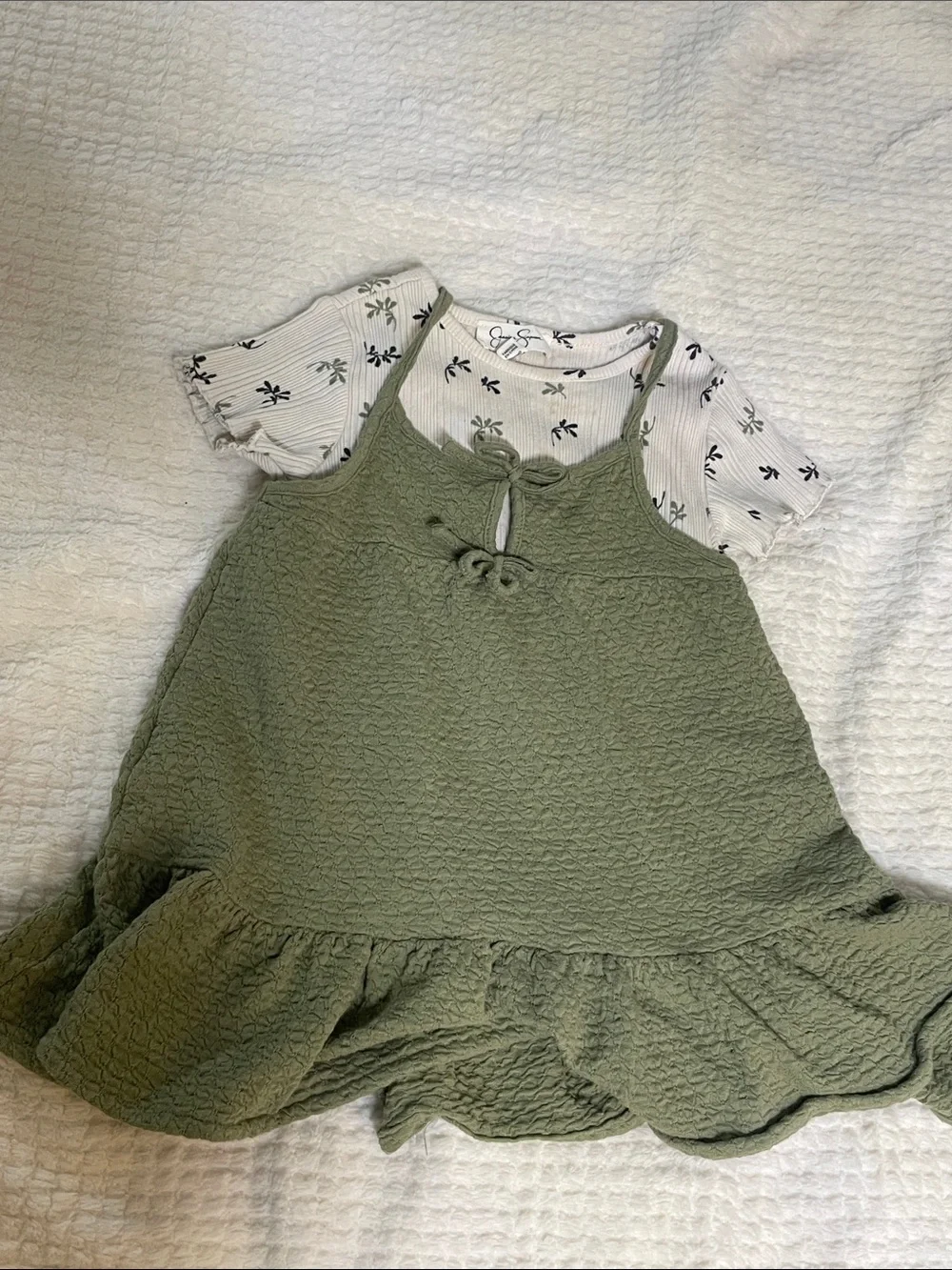 ⭐️4 for $20 Green Ruffle Dress with Ribbed Floral Tee